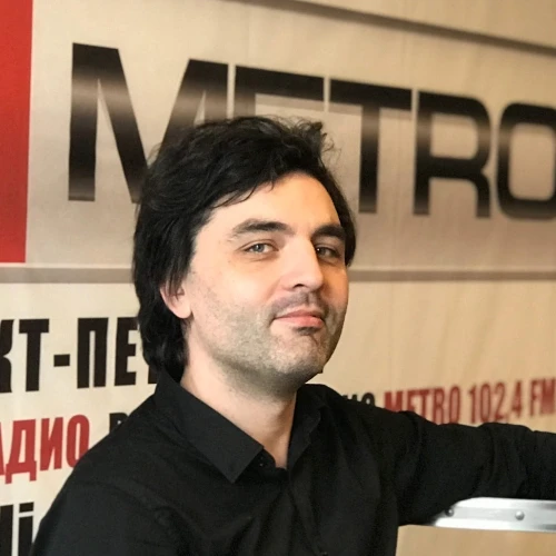 Диктор Максим Ушаков
